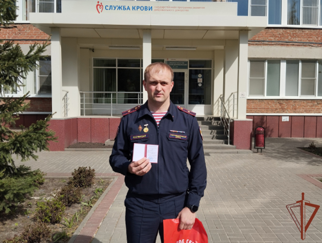 Росгвардия приняла участие в мероприятиях к Национальному дню донора крови в регионах Центральной России