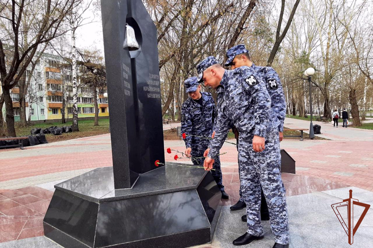 Мероприятия в рамках Международного дня памяти о чернобыльской катастрофе прошли в Приволжском округе Росгвардии