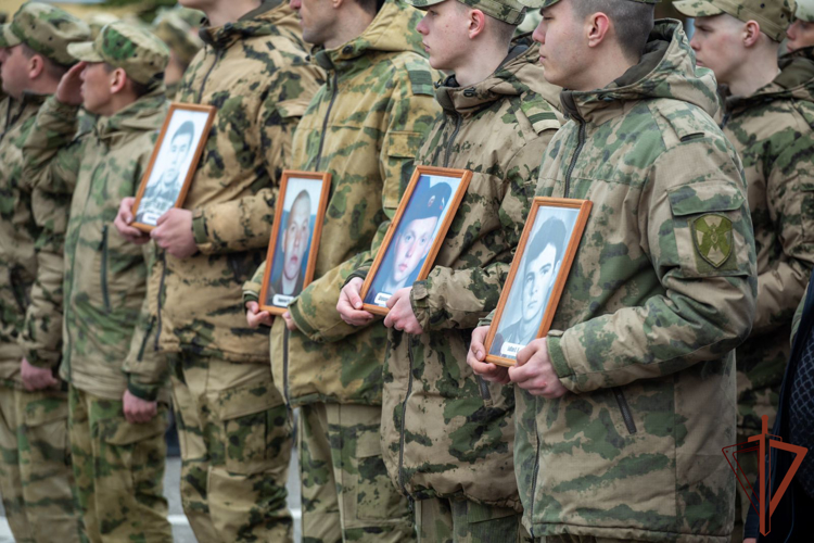 Вспомнили поименно: в софринской бригаде оперативного назначения Центрального округа Росгвардии прошел день памяти
