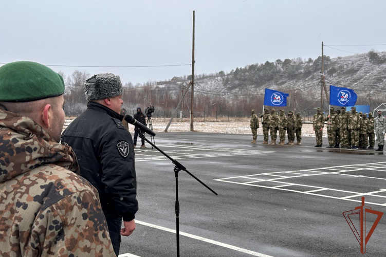 При поддержке Росгвардии прошли военно-спортивные игры для школьников в Сибири