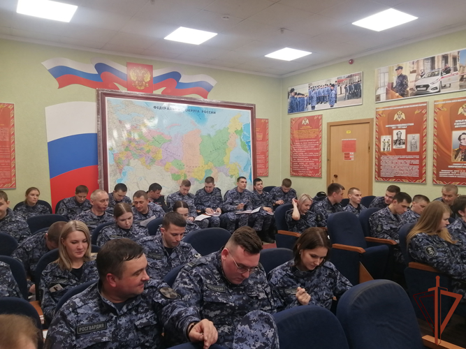 Сотрудники  Центра специального назначения вневедомственной охраны написали «Диктант Победы »