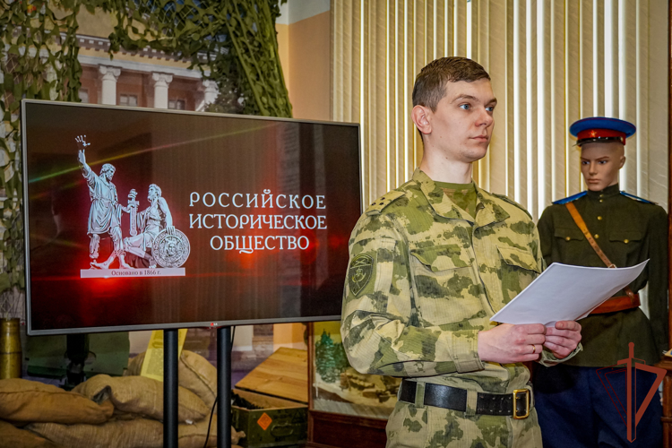 Северо-Западный округ Росгвардии присоединился к написанию «Диктанта Победы»