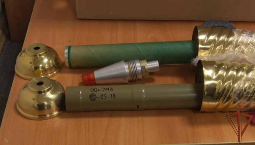Росгвардейцы оказали содействие сотрудникам ФСБ в пресечении канала контрабанды взрывчатки в Псковской области