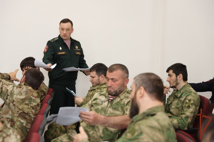 Росгвардейцы присоединились к акции «Диктант Победы» на Северном Кавказе