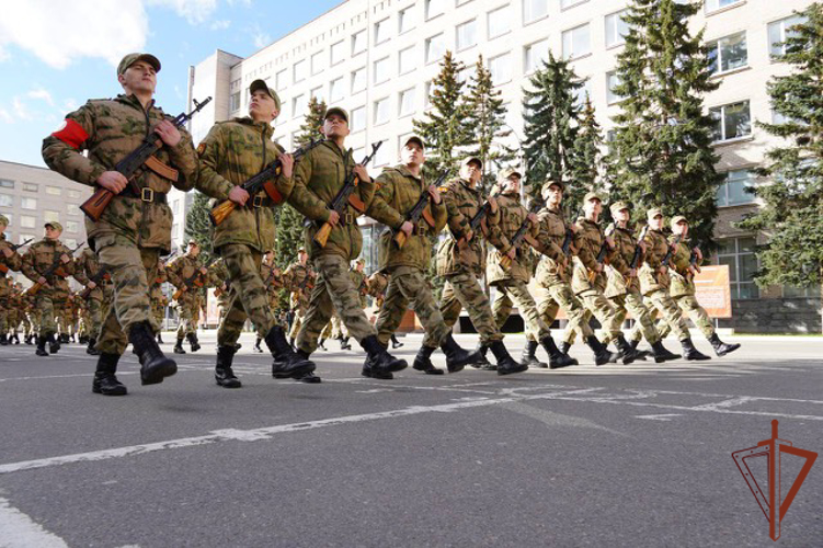 В Санкт-Петербургском военном институте Росгвардии стартовала подготовка к Параду Победы