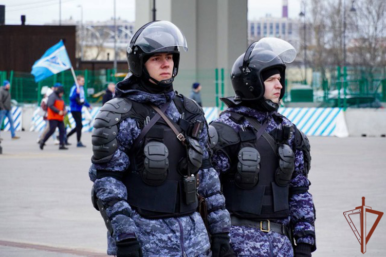 Безопасность матча Кубка России по футболу обеспечили росгвардейцы в Санкт-Петербурге 