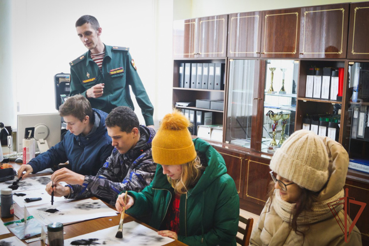 День открытых дверей состоялся в Санкт-Петербургском институте Росгвардии 