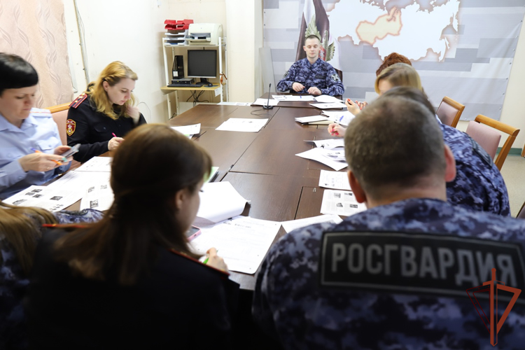 Росгвардейцы написали «Диктант Победы» на Урале