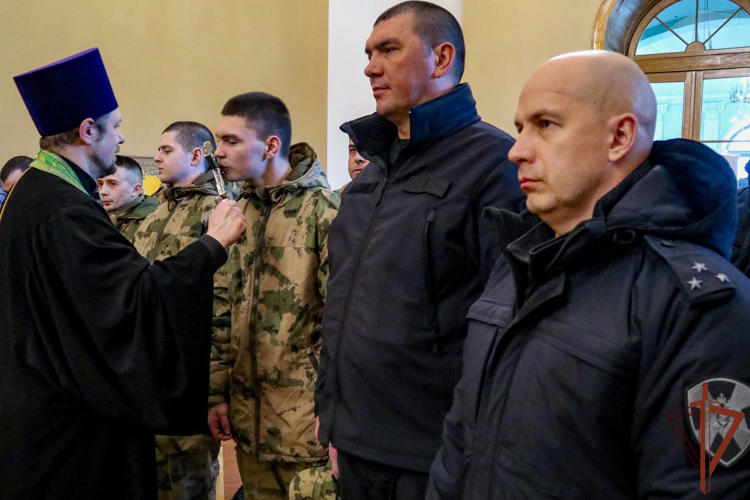 Великопостное молитвенное стояние за воинов Росгвардии состоялось в Санкт-Петербурге (видео)