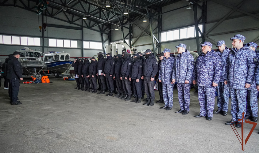 Росгвардейцы приступили к обеспечению безопасности навигации в акваториях Финского залива и Невы