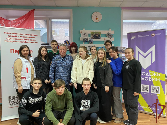 Профориентационное мероприятия для молодежи проводят росгвардейцы в Приволжье
