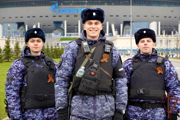 Ко Всероссийской акции «Георгиевская ленточка» присоединились росгвардейцы из Северо-Западного округа