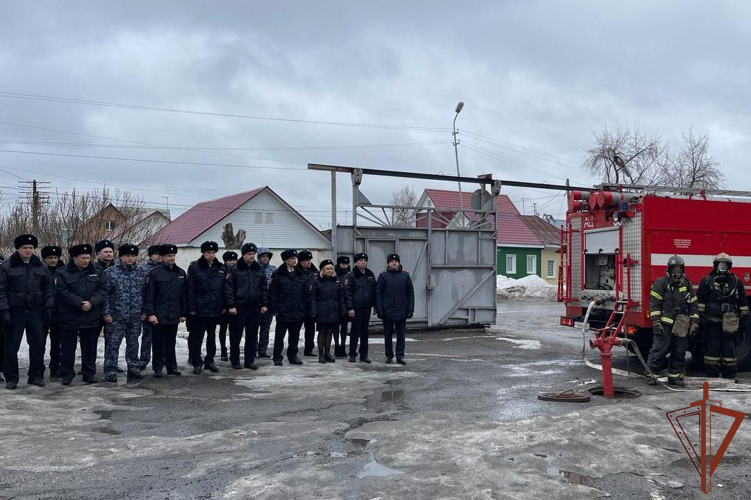 Росгвардия провела совместную с МЧС тренировку в Омске