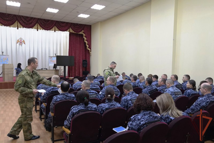 Рабочая группа под руководством начальника Главного военно-политического управления Росгвардии провела работу в Сибири
