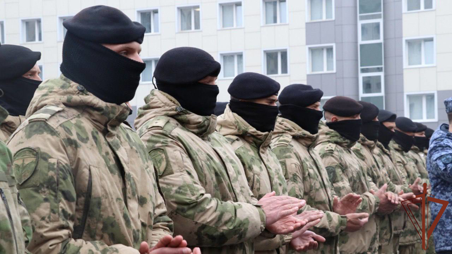 В Главном управлении по Москве встретили вернувшихся с командировки из районов СВО спецназовцев