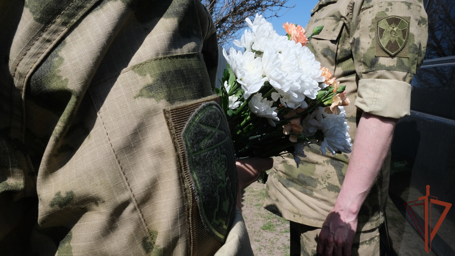 Бывших узников концлагерей–жителей Херсонской области навестили росгвардейцы