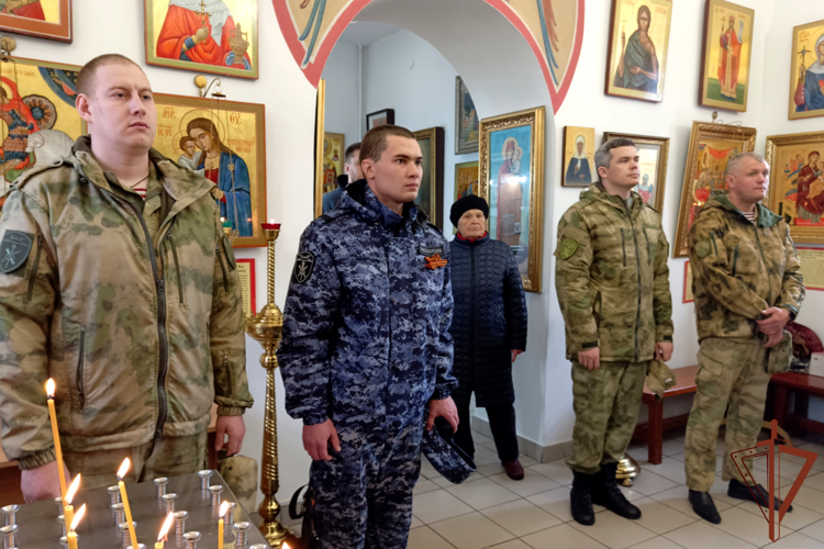 Посвященные празднованию Воскресения Христова мероприятия состоялись в Уральском округе Росгвардии