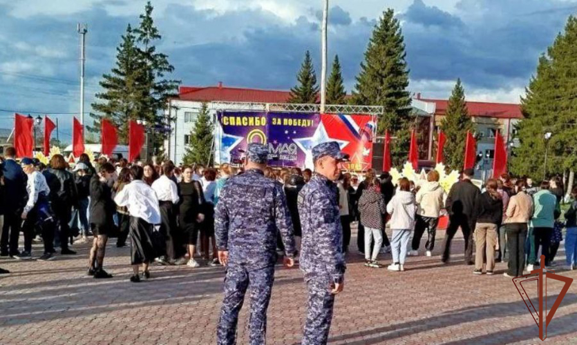 Росгвардия обеспечила безопасность мероприятий Дня Великой Победы на Урале