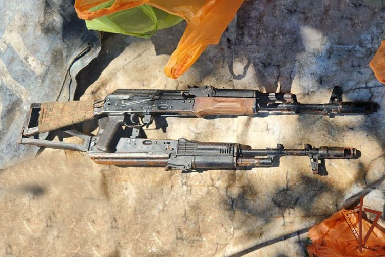Росгвардейцы изъяли оружие, боеприпасы и экстремистскую литературу в Запорожской области