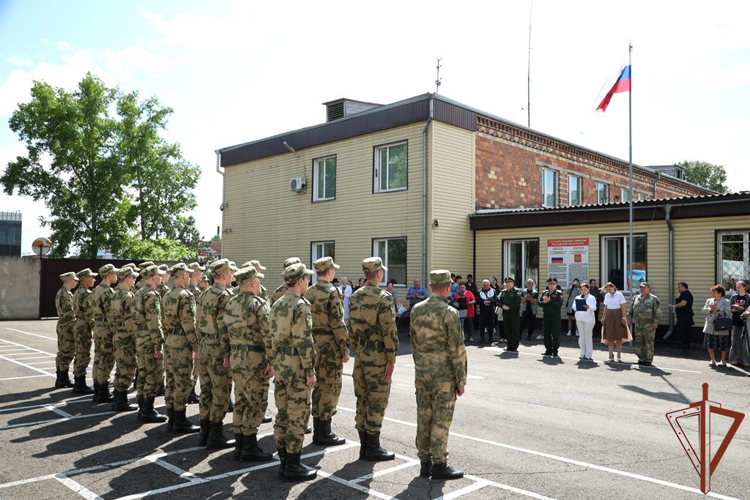 Более 250 новобранцев из Сибири пополнят ряды войск национальной гвардии
