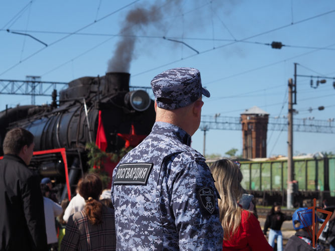 Росгвардейцы обеспечили  безопасность прибытия «Поезда Победы» в Оренбург