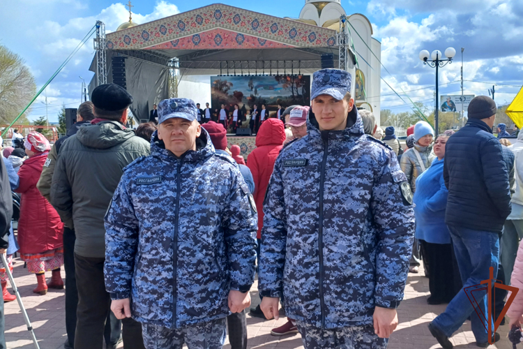 Росгвардия обеспечила безопасность граждан в период празднования Пасхи на Урале 