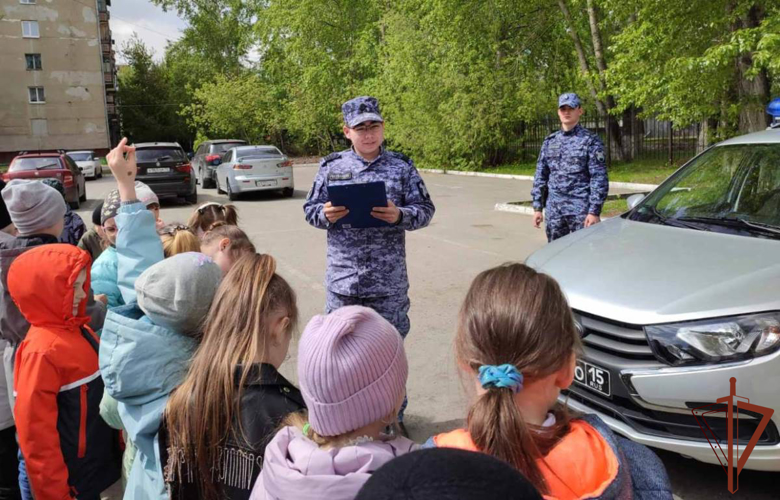 Всероссийская ведомственная акция «Каникулы с Росгвардией» стартовала на Урале