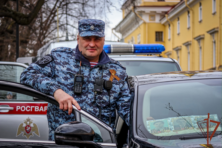 В Северо-Западном округе Росгвардии продолжается акция «Бессмертный автополк»