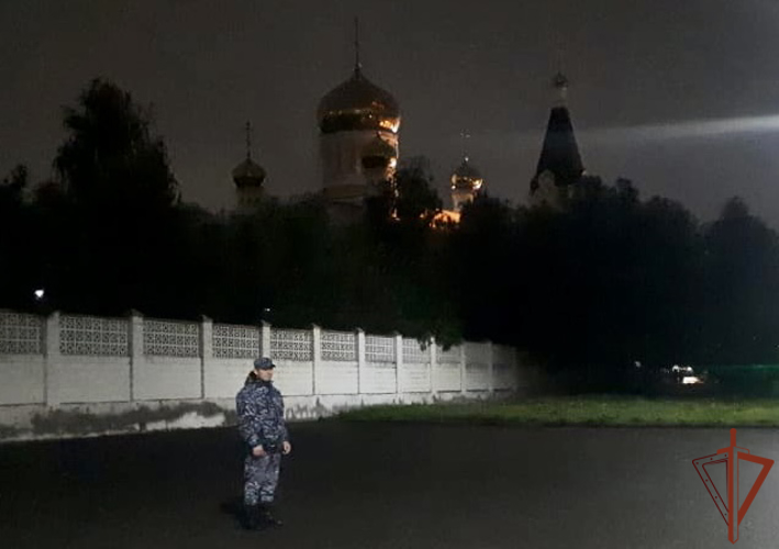 Сотрудники Росгвардии обеспечили правопорядок в период празднования Пасхи на Северном Кавказе