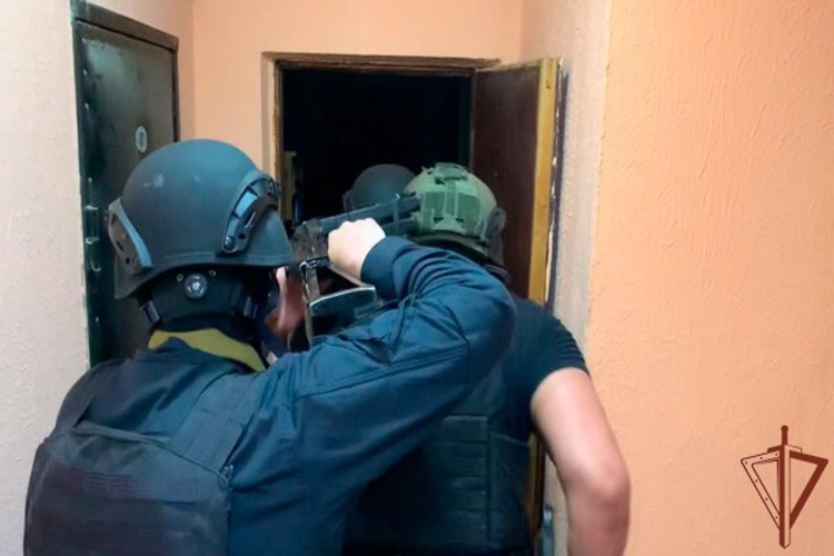 Спецназ Росгвардии задержал подозреваемых в потасовке со стрельбой на юге Москвы