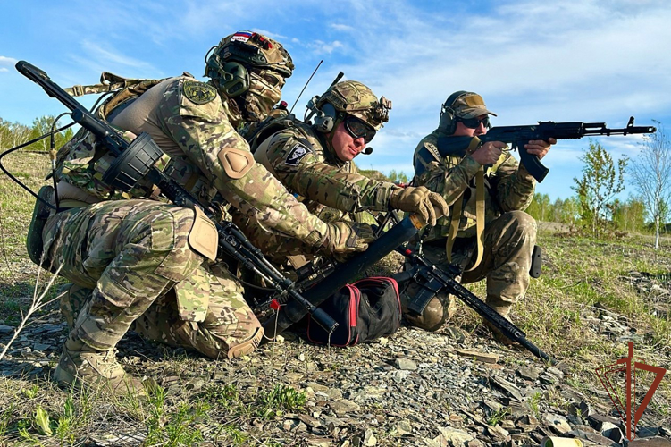 При поддержке Росгвардии прошли масштабные военно-тактические игры «РУБЕЖ-2024» в Кузбассе