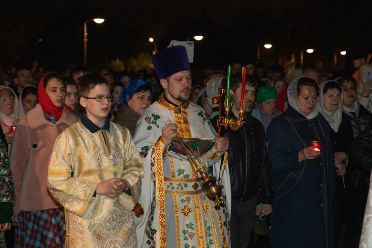 В главном храме Росгвардии прошло пасхальное богослужение