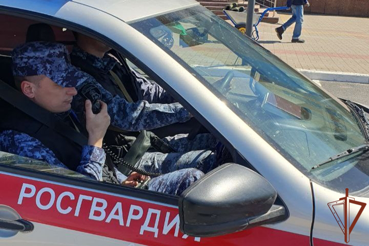 Росгвардейцы нашли ушедшего из дома подростка в Курске