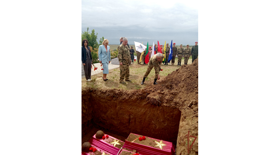 Героев-красноармейцев перезахоронили в Запорожской области при участии Росгвардии