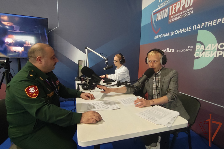 Выставка Росгвардии «День передовых технологий обеспечения безопасности личности, общества и государства – 2024» открылась в Красноярске