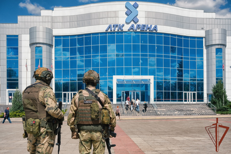 Росгвардейцы приняли участие в обеспечении безопасности форума «История для будущего. Русская весна»