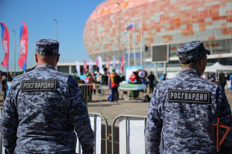 Росгвардия обеспечила безопасность всероссийского полумарафона «ЗаБег.РФ» в регионах Приволжья