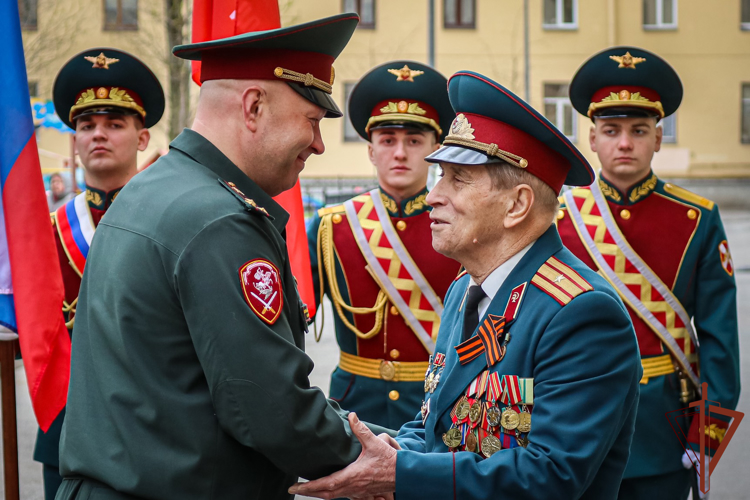 В Северо-Западном округе Росгвардии чествовали ветеранов Великой Отечественной войны