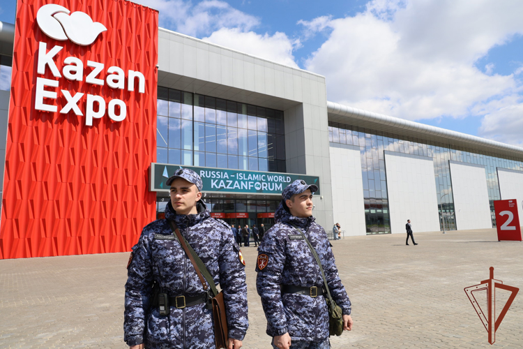 Росгвардейцы обеспечивают безопасность ХV Международного экономического форума «Россия – Исламский мир: KazanForum»