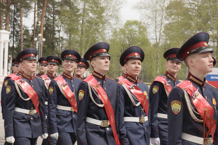 В Пермском президентском кадетском училище Росгвардии состоялся последний звонок
