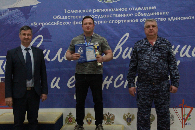 Росгвардейцы на Урале стали победителями и призёрами ежегодного фестиваля силовых видов спорта на первенство «Динамо»