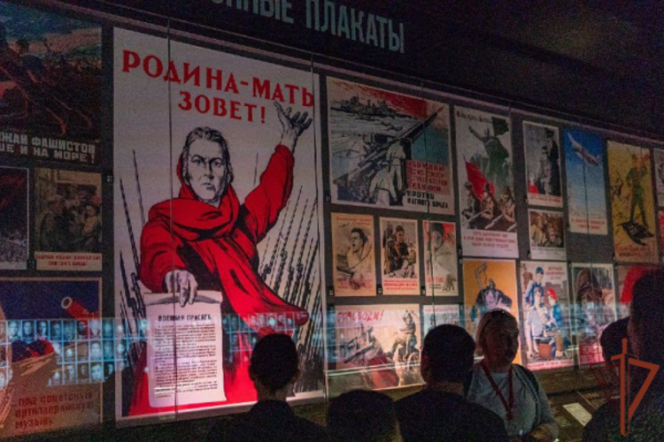 Росгвардия организовала экскурсию для многодетных семей и детей погибших коллег в парк «Патриот»