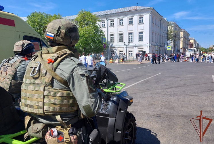 Росгвардия обеспечила безопасность празднования Дня города Ярославля 