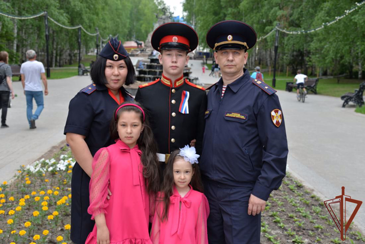 В Уральском округе Росгвардии отметили Международный день семьи