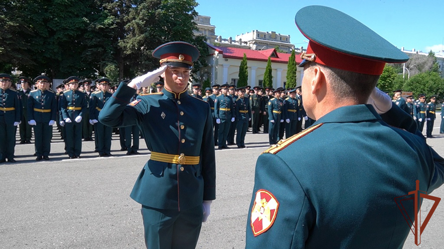 Состоялся выпуск офицеров в Саратовском военном ордена Жукова краснознаменном институте Росгвардии