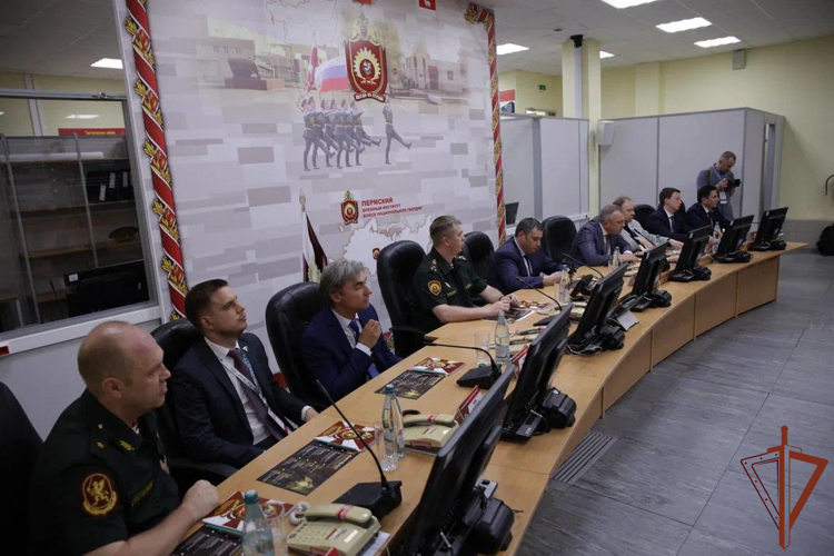 Курсанты Пермского военного института Росгвардии продемонстрировали свои достижения депутатам Госдумы