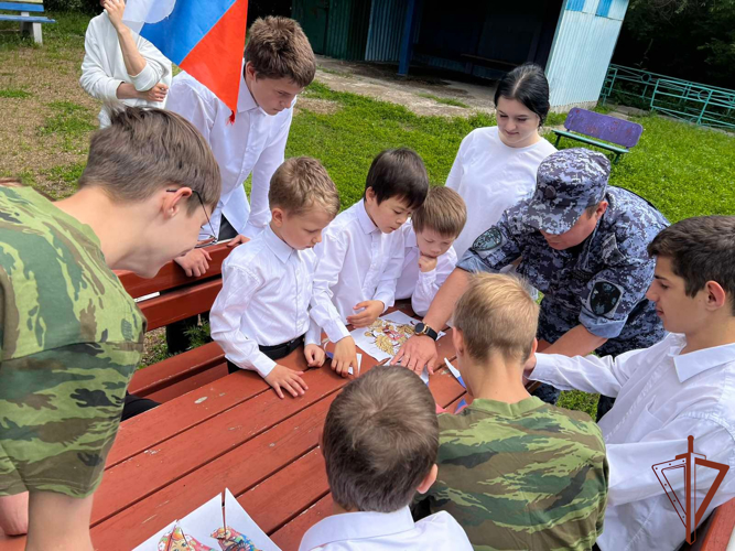 Ведомственная акция «Каникулы с Росгвардией» проходит на Урале