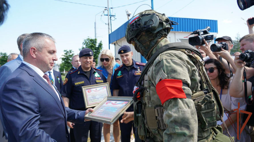 Росгвардия приняла участие в международном фестивале "Славянское единство" в Брянске