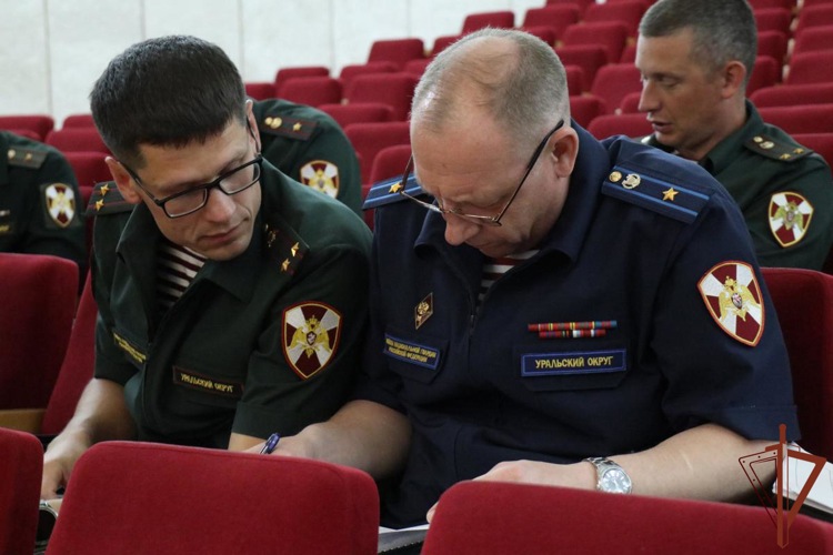 В Уральском округе Росгвардии завершился учебно-методический сбор руководителей юридических (правовых) подразделений 