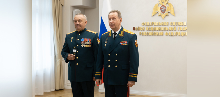 Генерал армии Виктор Золотов поздравил военнослужащих и сотрудников Росгвардии с присвоением званий высших офицеров и специальных званий высшего начальствующего состава  